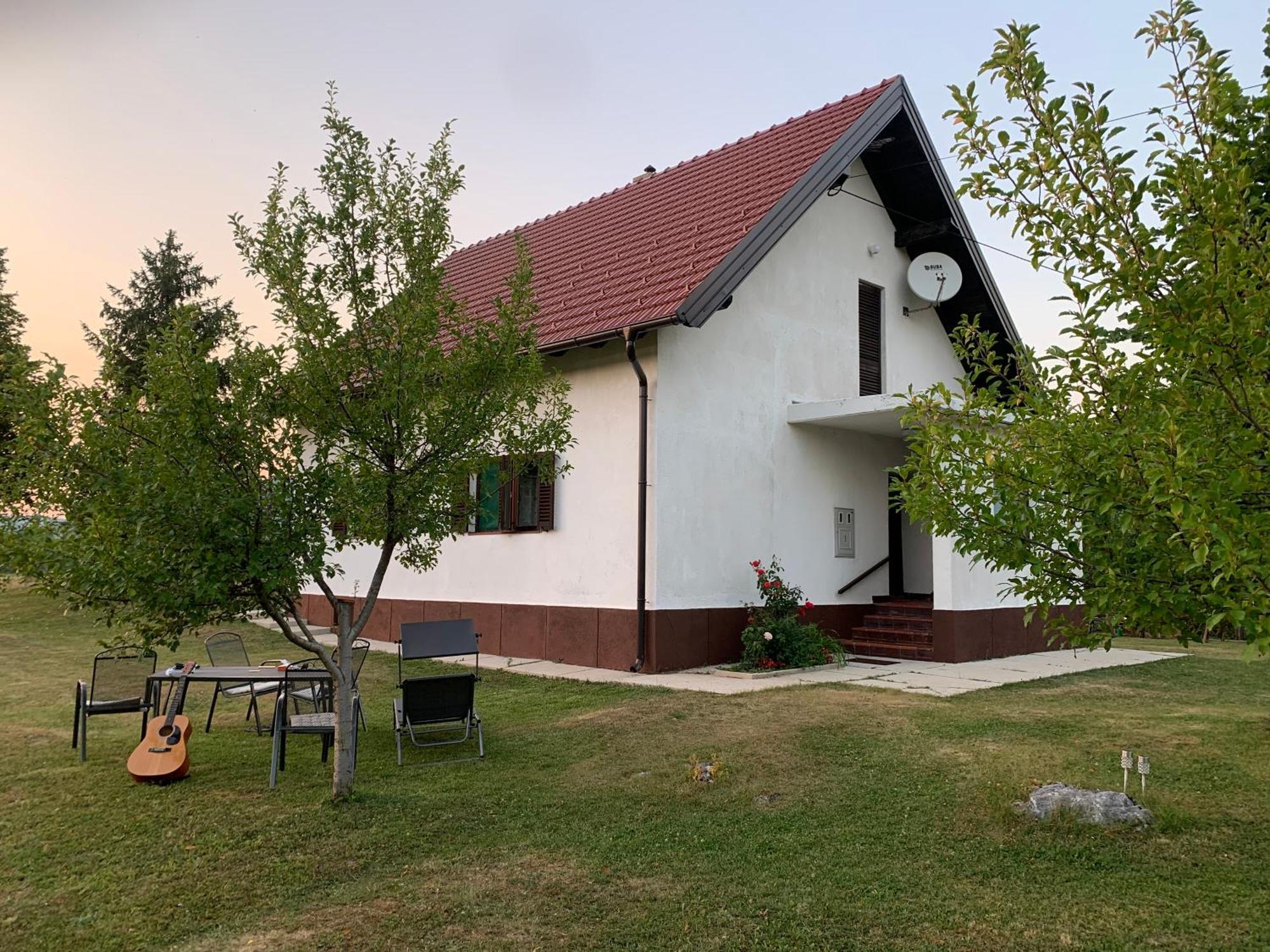 Holiday Home Nada I Milan Lovinac  Exteriör bild
